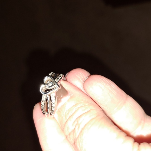 Sterling sliver heart ring - Picture 2 of 3